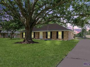 12224 Oakline Acres Rd, Saint Amant, LA 70774