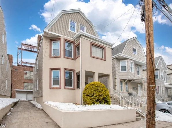 303 S 11Th St, Newark City, NJ 07103