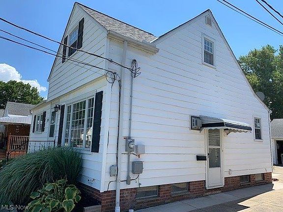 4th image of 1700 E 294th St