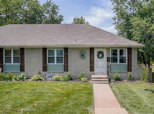 7038 NW Winter Ave, Kansas City, MO 64152