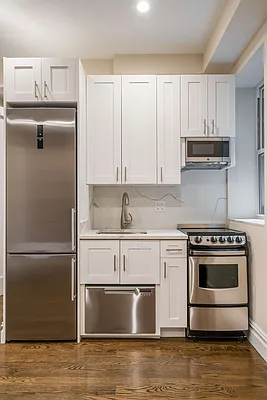 Rented by Compass | media 16