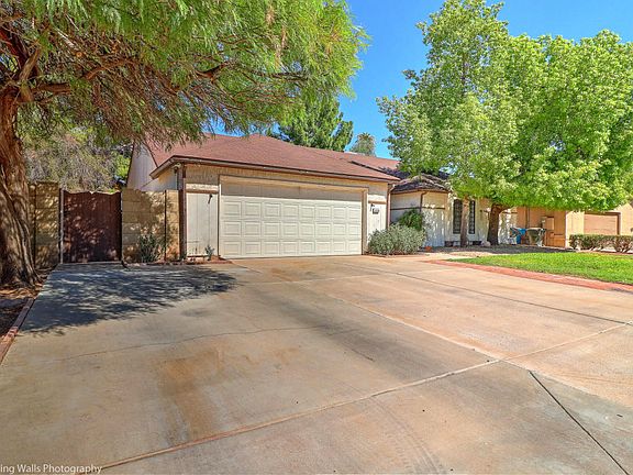 2nd image of 10238 W Monterosa St