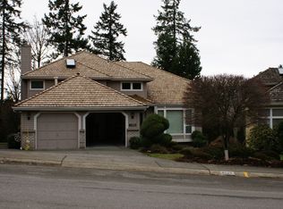 8525 135th Ave SE, Newcastle, WA 98059