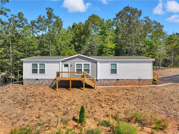 3246 Baker Rd, Gainesville, GA 30507