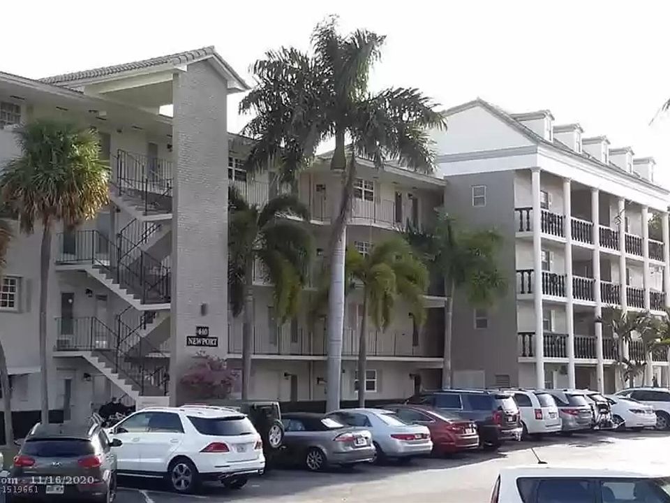 2nd image of 400 Paradise Isle Blvd #401