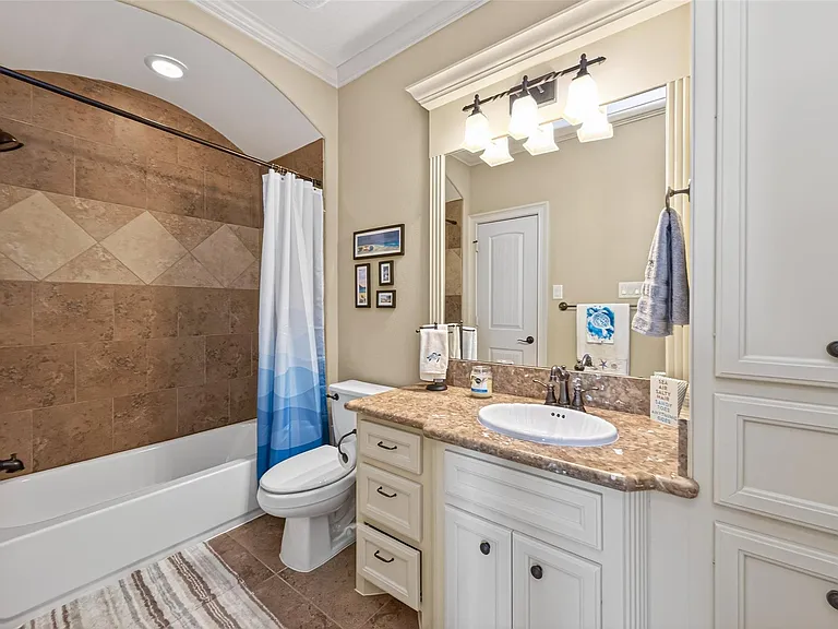 7414 Dayhill Dr — Photo 41