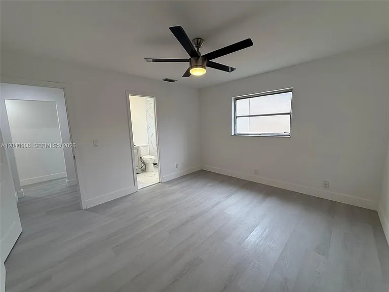 7311 NW 57th Dr — Photo 15