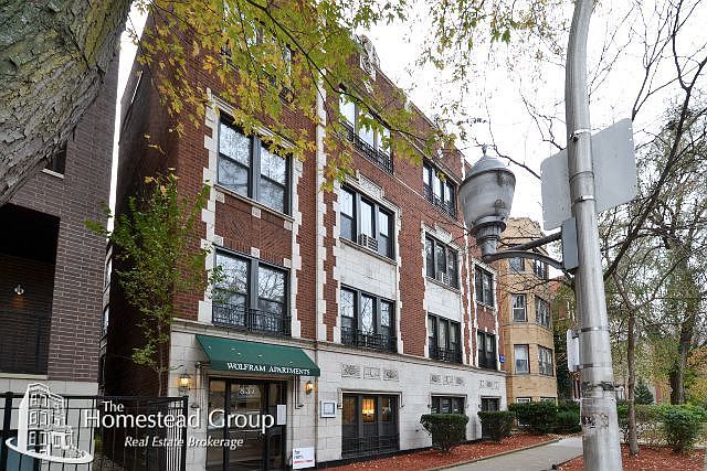 1st image of 837 W Wolfram St #Two0two