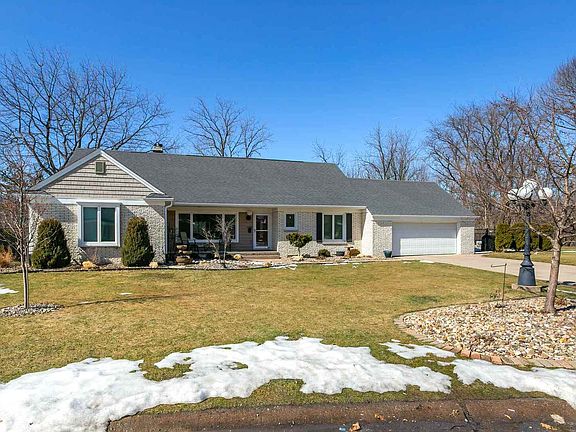 3rd image of 3400 20th Street Ct