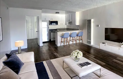 235 S Rampart Blvd #203 Photo 1