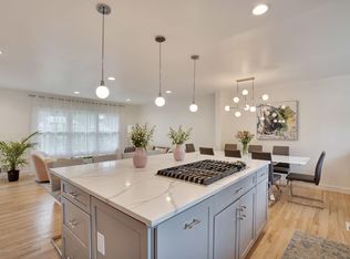 5 Ash St, Eatontown, NJ 07724