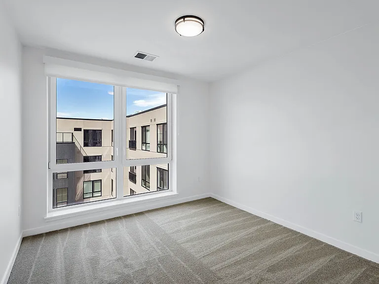 Oso Apartments — Photo 196