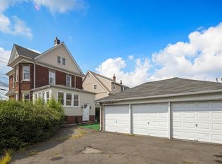828 1st St, Secaucus, NJ 07094