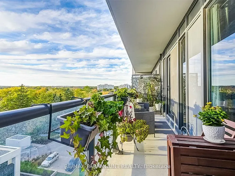 9600 Yonge St #706B — Photo 13