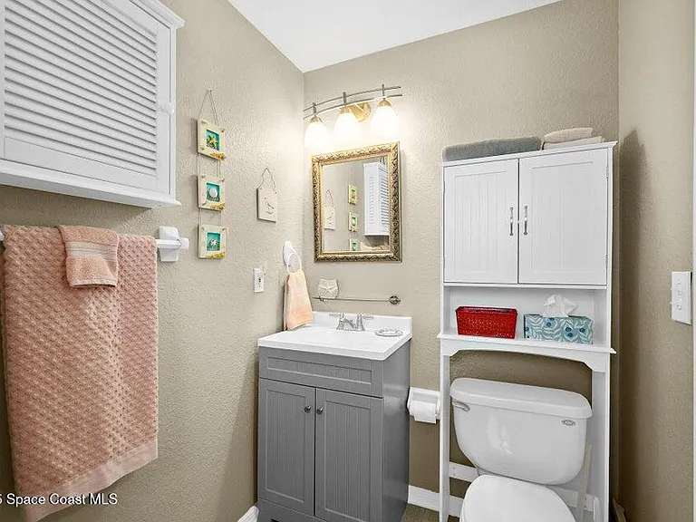 347 Ocean Park Ln — Photo 21