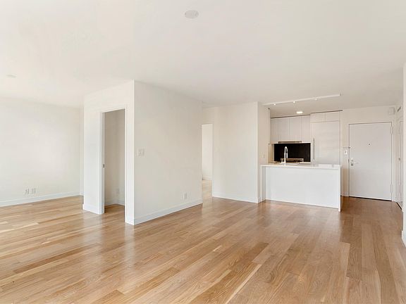2nd image of 301 W 53rd St APT 11E