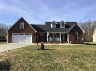 4047 Tarmac Dr, Sophia, NC 27350