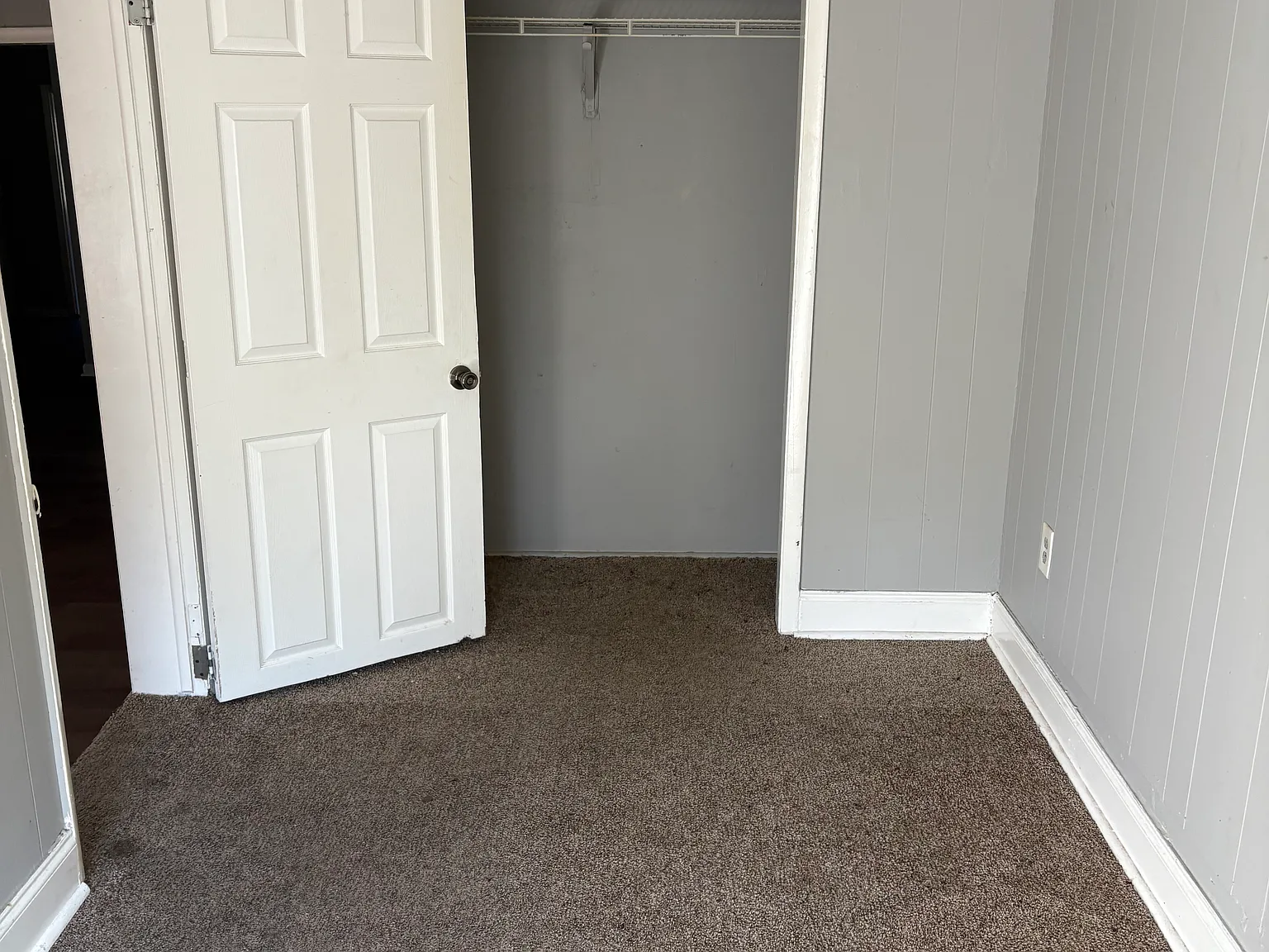 2 bed, 1200 sqft, $1,200 — Photo 3