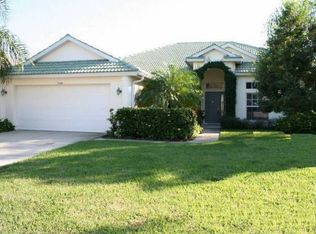 7548 Ridge Rd, Sarasota, FL 34238