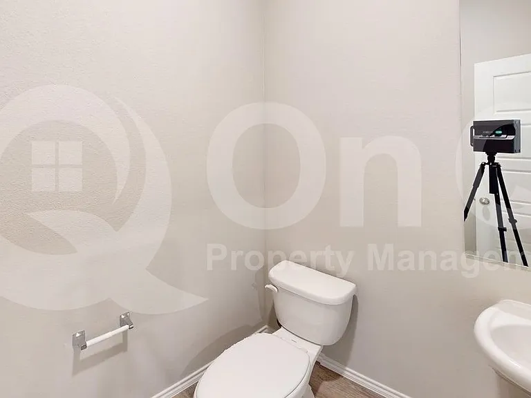 9741 McClane Farm Dr — Photo 19