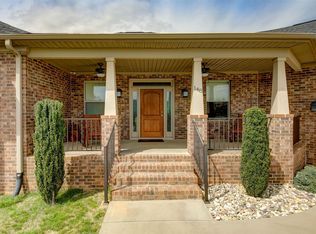 148 Century Ct, Gray Court, SC 29645