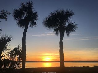 110 Crosstree Dr N, Hilton Head Island, SC 29926