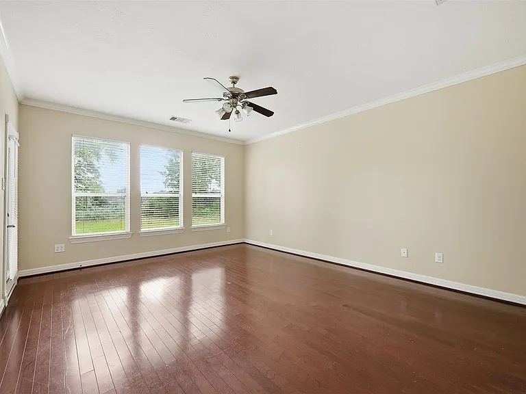 25203 Oak Villa Dr — Photo 20