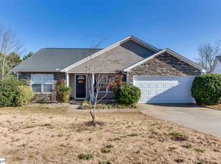 109 Siloam Ln, Fountain Inn, SC 29644