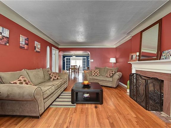 4th image of 3301 Rocky River Dr