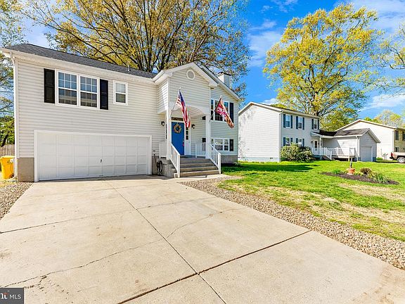 2nd image of 679 Swan Dr