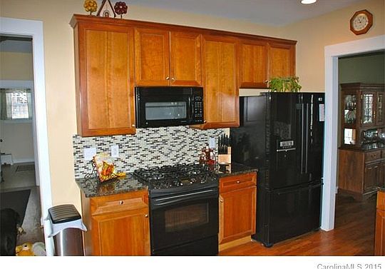 4th image of 721 Richland Dr