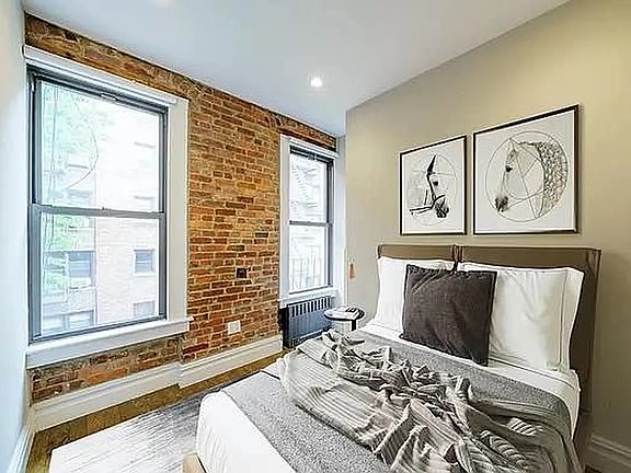 2nd image of 312 W 21st St #2F