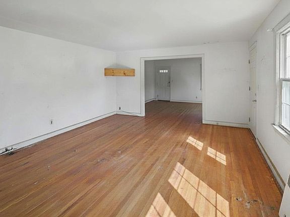 27th image of 379 Old Rock Rd