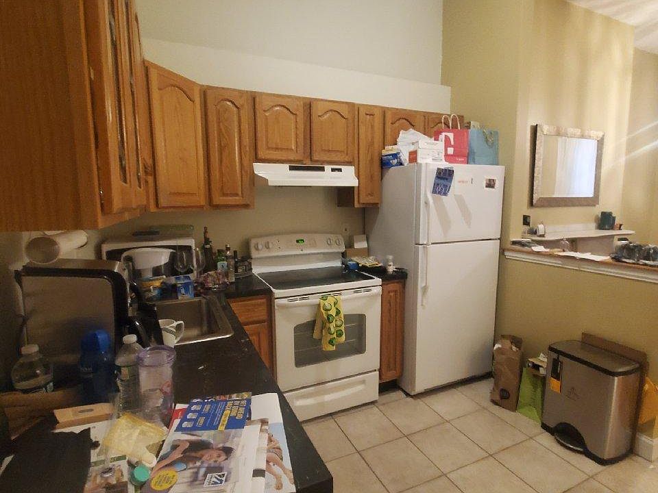 2nd image of 22 Dwight St #2A