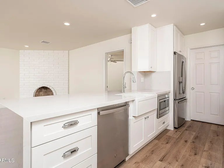 6016 E Evans Dr — Photo 4
