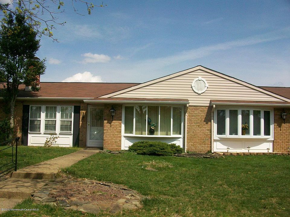 1st image of 87 Cambridge Circle #A