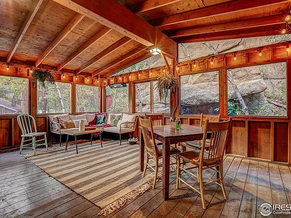 3rd image of 16 Misty Manor Rd