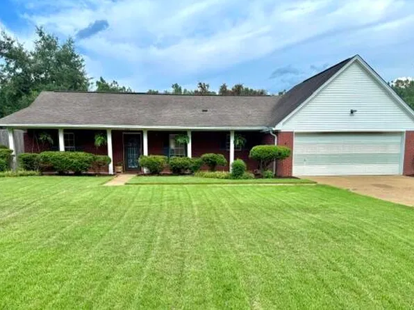 206 Oak Haven Dr, Booneville, MS 38829