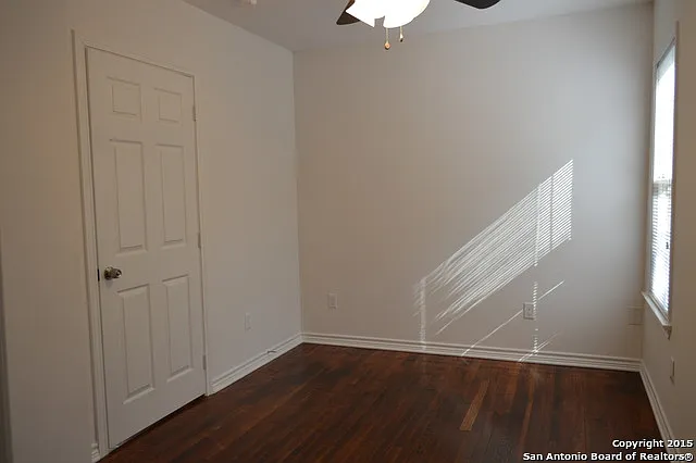 1812 Mardell St — Photo 5