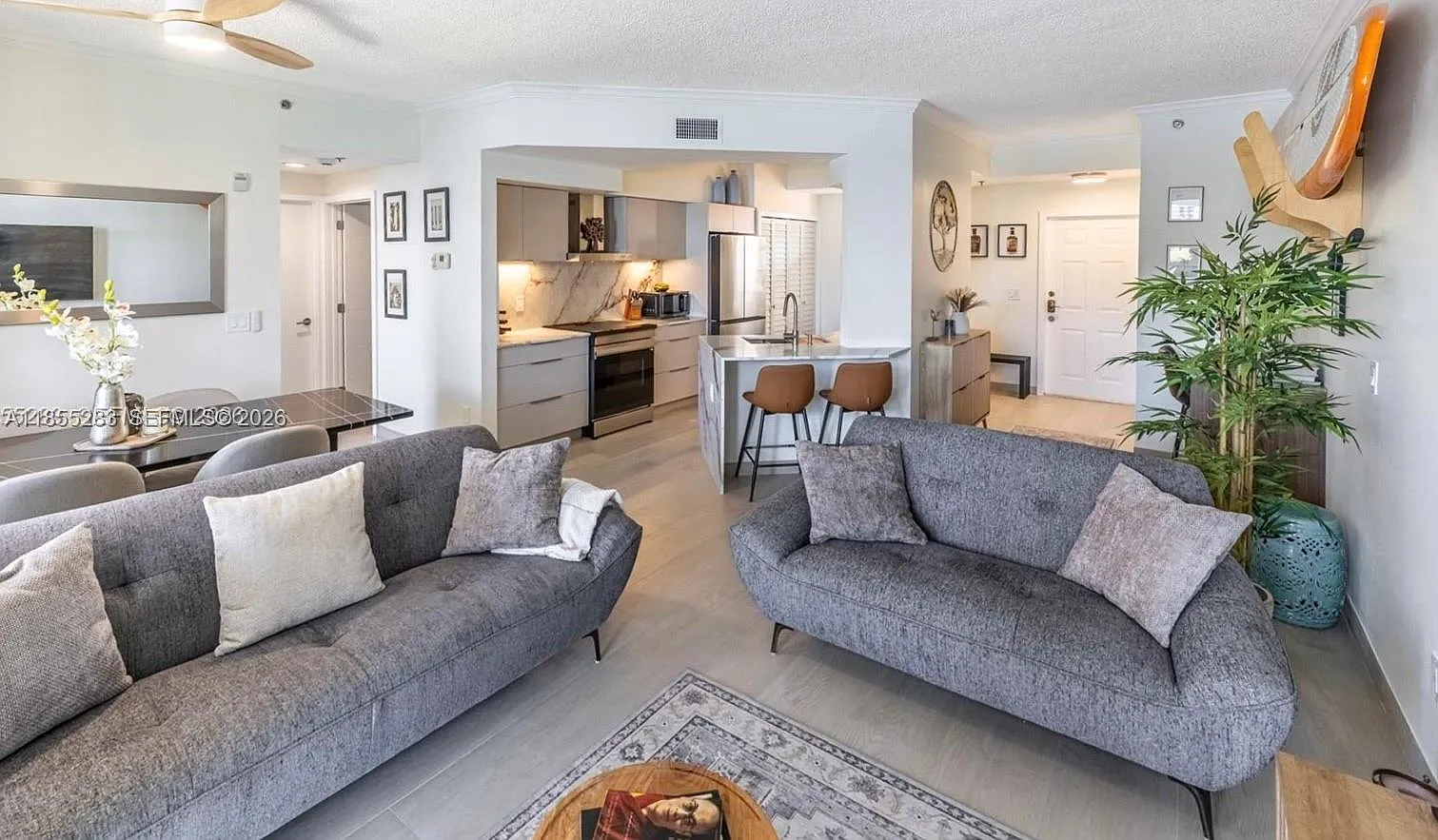 Village By The Bay Condo — Photo 4