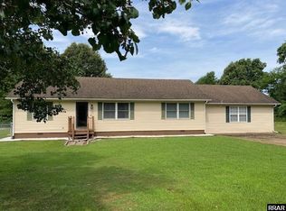 297 Travis Rd, Martin, TN 38237