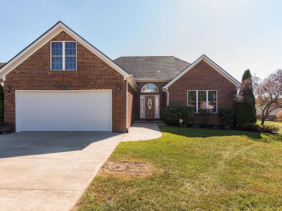1st image of 713 Hackney Ct