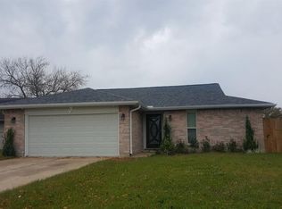8723 Yvonne Dr, Houston, TX 77044