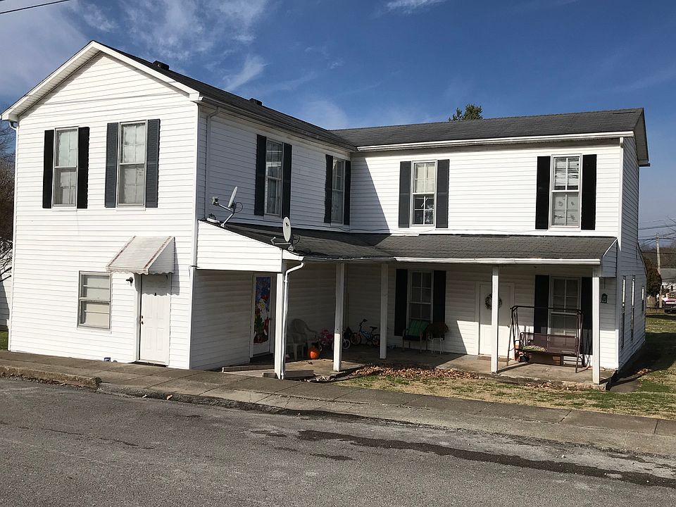 1st image of 26A-26B 26c 1st St W