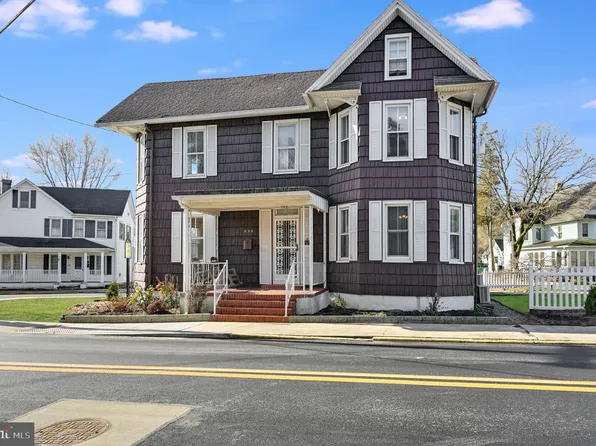 230 E Market St, Laurel, DE 19956