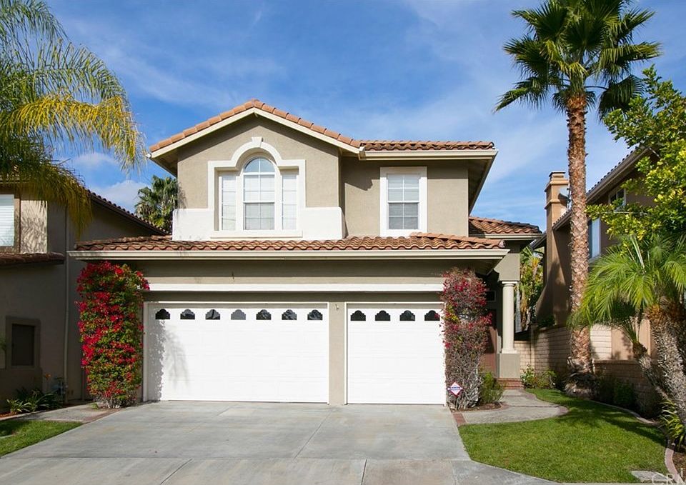 1st image of 2643 Orchard Dr