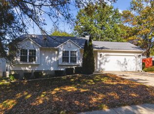 917 Ridgebrook Rd, Lexington, KY 40509