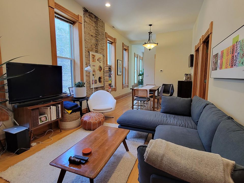 1st image of 2130 W Chicago Ave #2R