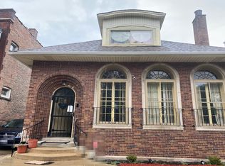 2412 E 74th St, Chicago, IL 60649