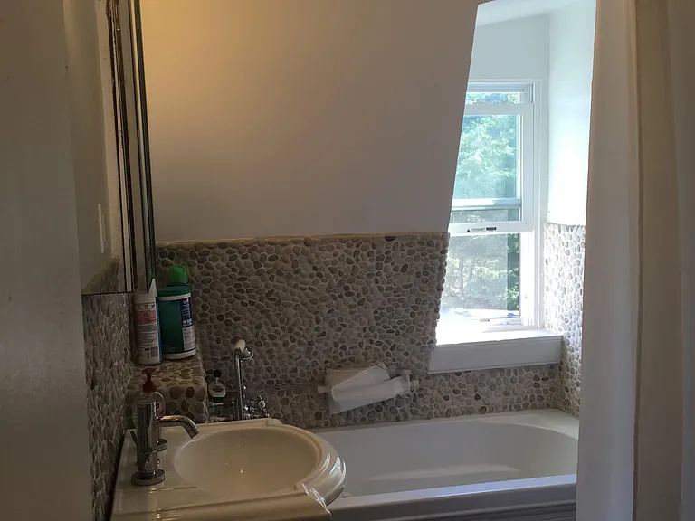 173 Concord Ave — Photo 6